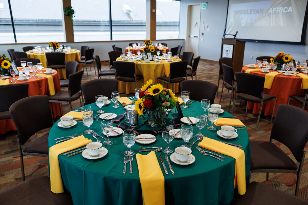 Wesleyan University African Scholars Reception/Dinner.
Photo by Tony Fiorini