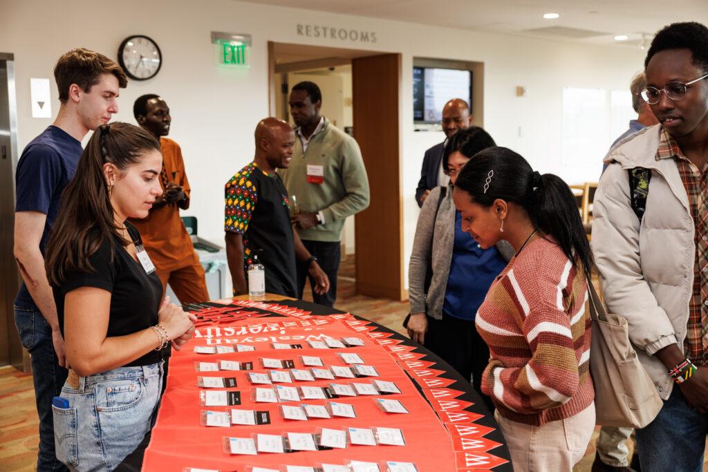 Wesleyan University African Scholars Reception/Dinner.
Photo by Tony Fiorini