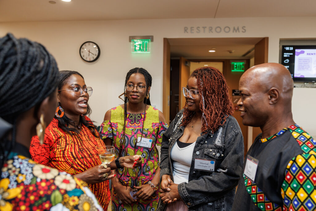 Wesleyan University African Scholars Reception/Dinner.
Photo by Tony Fiorini