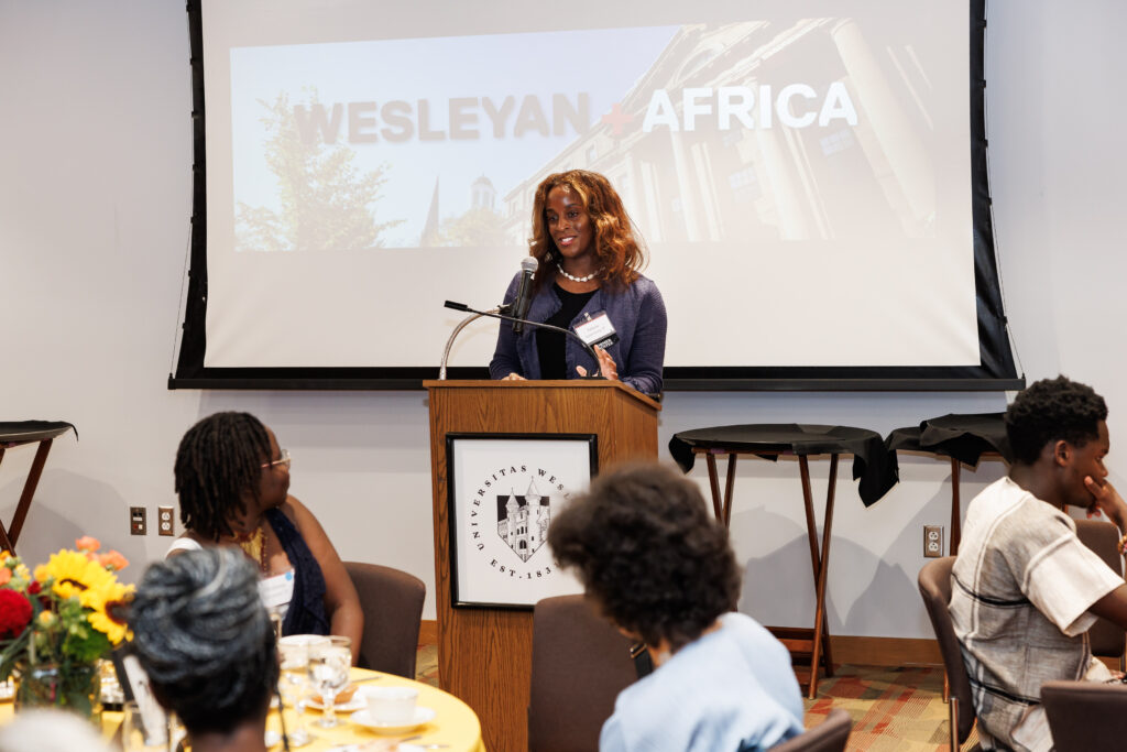 Wesleyan University African Scholars Reception/Dinner.
Photo by Tony Fiorini