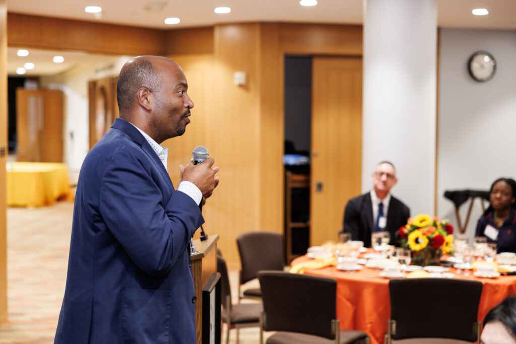Wesleyan University African Scholars Reception/Dinner.
Photo by Tony Fiorini